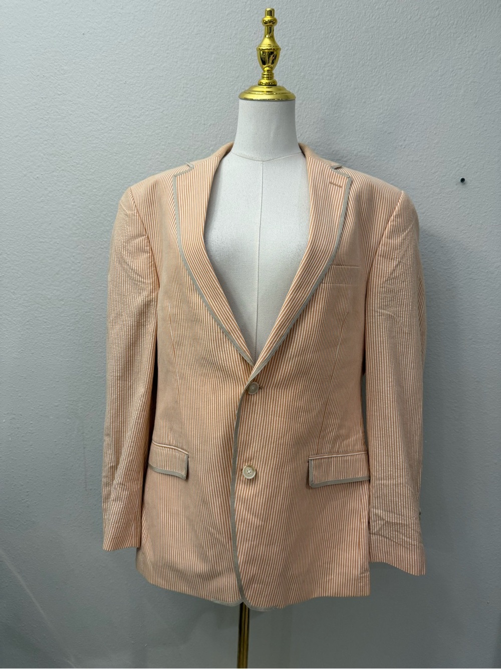 Tallia Peach Seersucker Men's Blazer - Classic Two-Button Style 42R